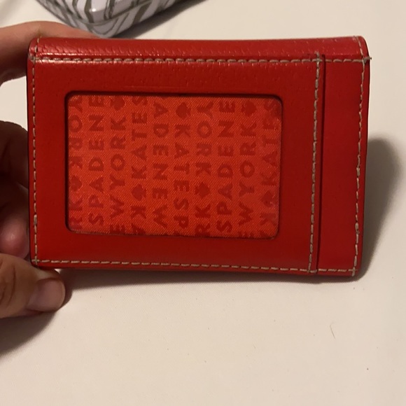 Kate Spade Keychain Wallet - Picture 2 of 4